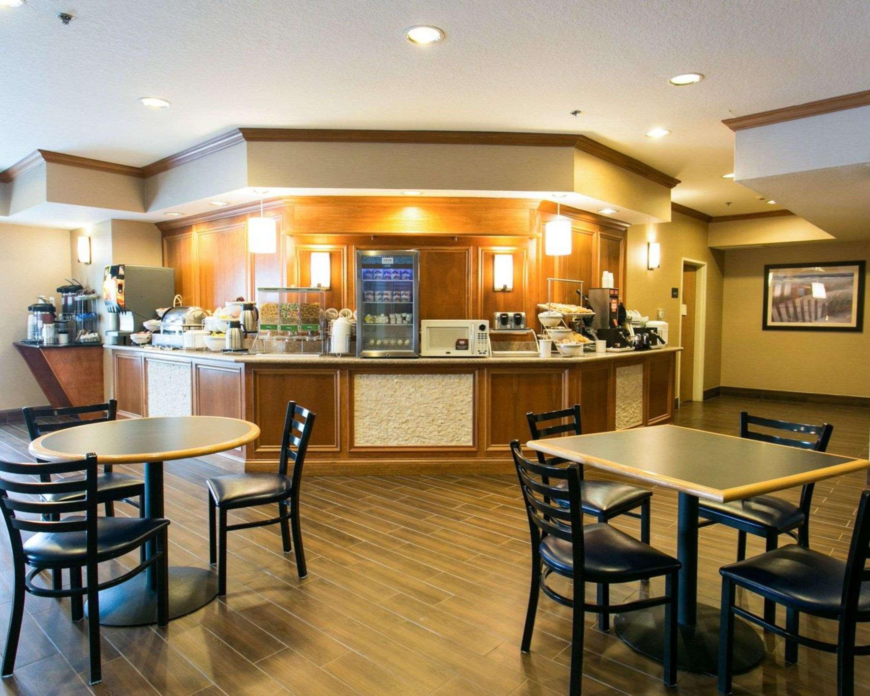Comfort Suites Benton Harbor - St Joseph Exterior foto